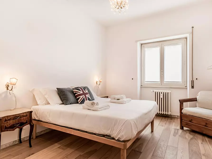 Immagine 2 di Appartamento in affitto  in Via Santa Bernadette a Roma