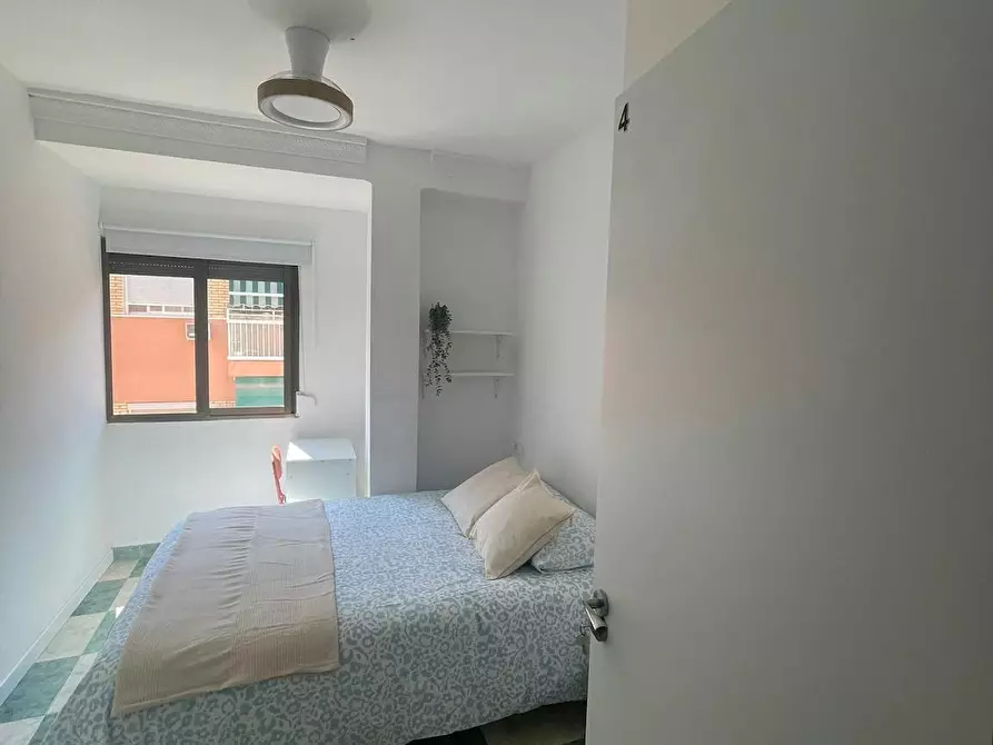Immagine 1 di Camera in affitto  in Carrer García Lorca a Alaquas