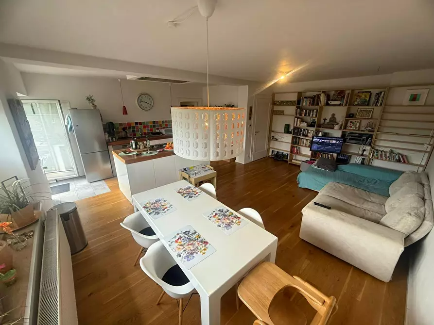 Immagine 9 di Appartamento in affitto  in Quirinstraße a Düsseldorf