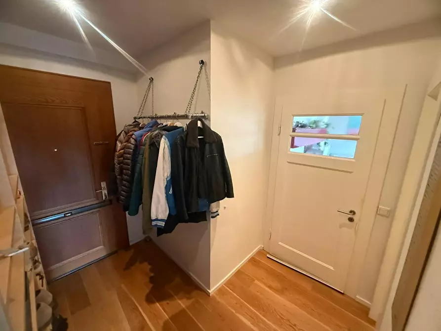 Immagine 4 di Appartamento in affitto  in Quirinstraße a Düsseldorf