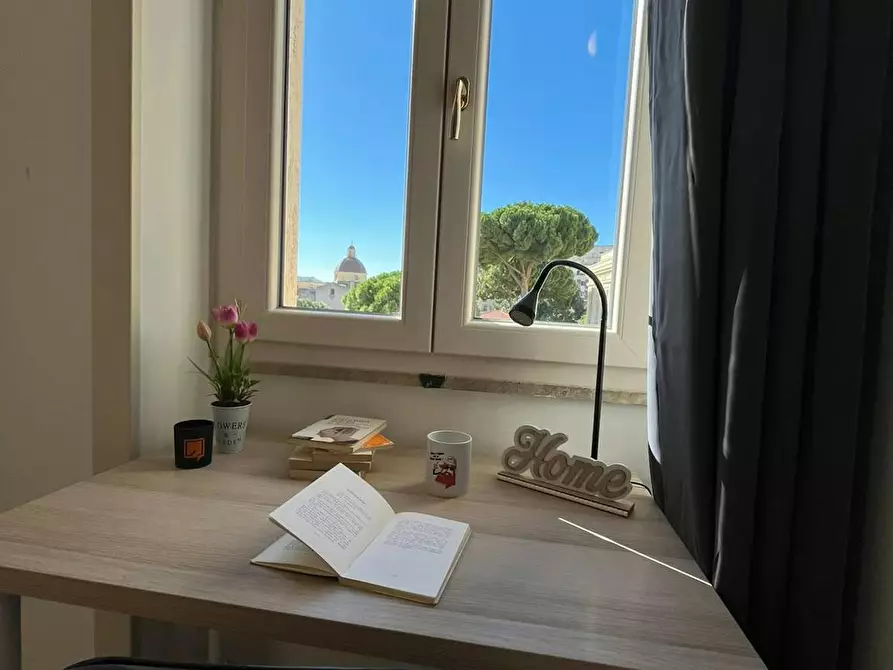 Immagine 3 di Camera in affitto  in Via Grazia Deledda a Cagliari