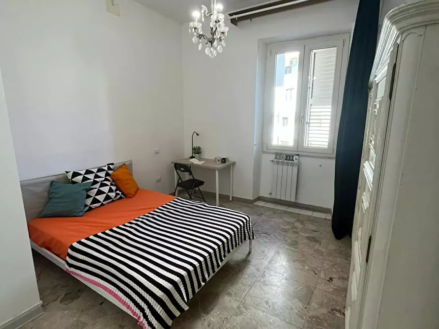 Immagine 3 di Camera in affitto  in Via Grazia Deledda a Cagliari