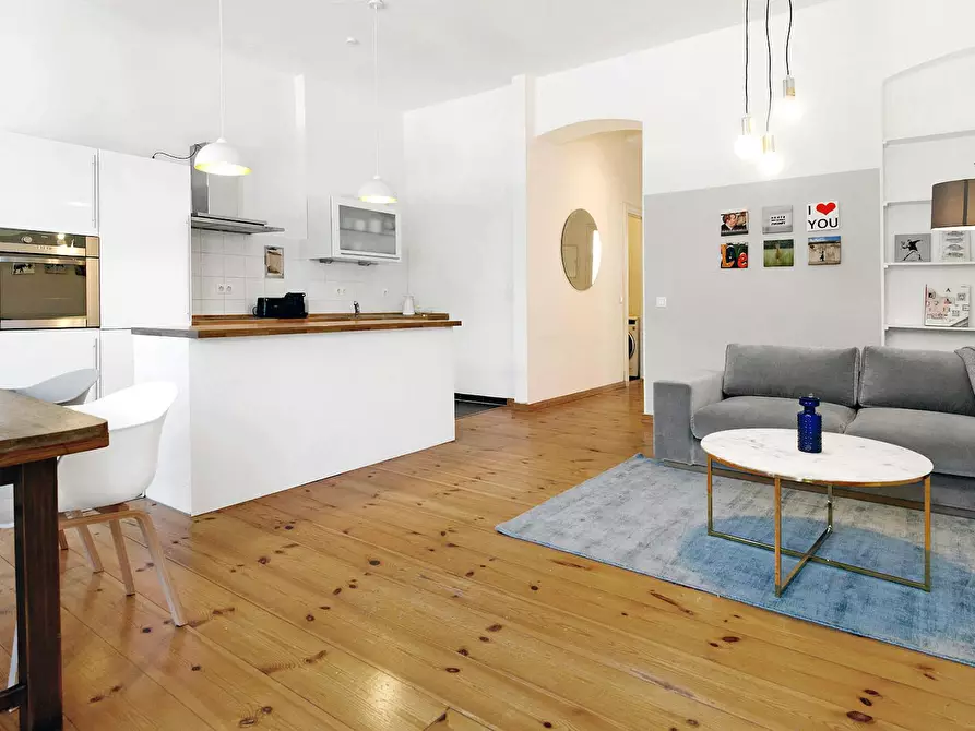 Immagine 1 di Appartamento in affitto  in Brunnenstraße a Berlin