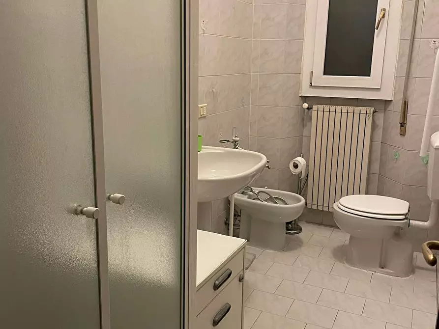 Immagine 3 di Camera in affitto  in Via M. Roselli Cecconi a Firenze