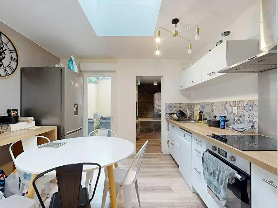 Immagine 10 di Camera in affitto  in Rue Beaucourt a Roubaix