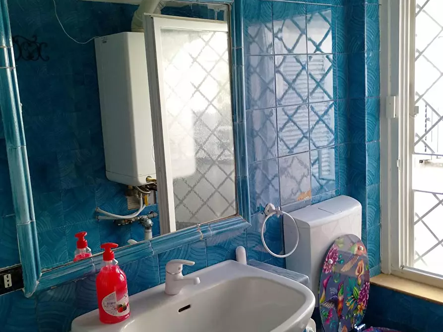 Immagine 3 di Camera in affitto  in Via Cassia a Roma