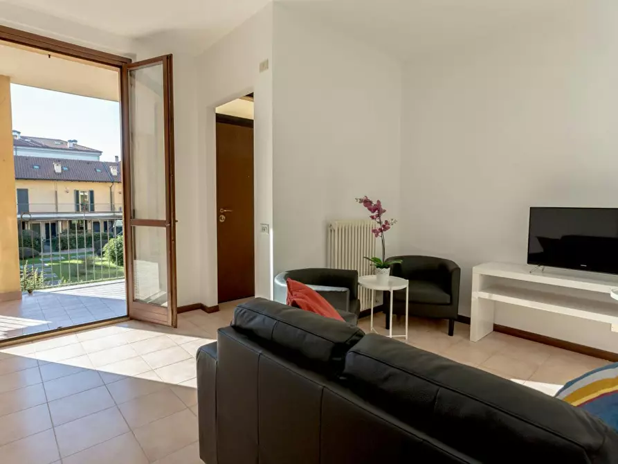 Immagine 6 di Camera in affitto  in Via Comune Antico a Milano