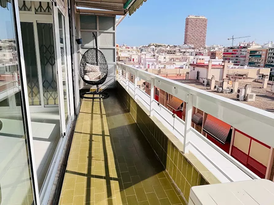 Immagine 5 di Camera in affitto  in Carrer Pintor Aparicio a Alicante/Alacant