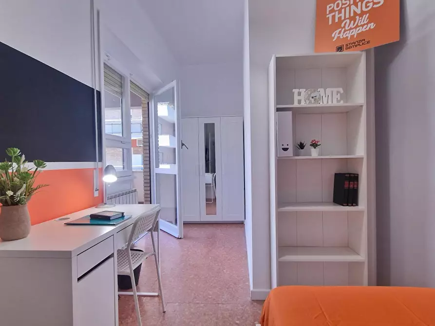 Immagine 4 di Camera in affitto  in Lungotevere di Pietra Papa a Roma