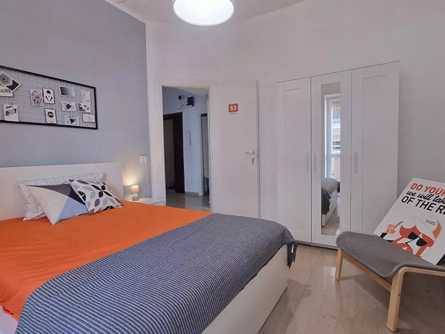 Immagine 3 di Camera in affitto  in Lungotevere di Pietra Papa a Roma