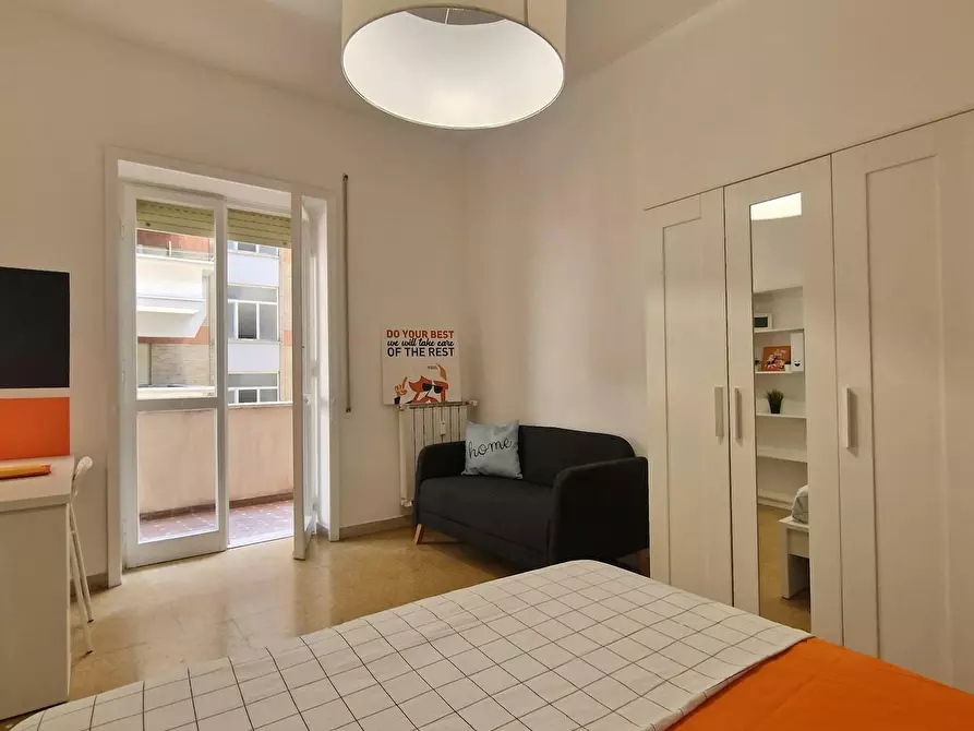 Immagine 4 di Camera in affitto  in Lungotevere di Pietra Papa a Roma