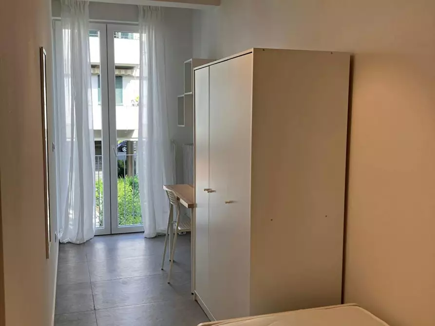 Immagine 9 di Camera in affitto  in Via Enrico Fermi a Bologna