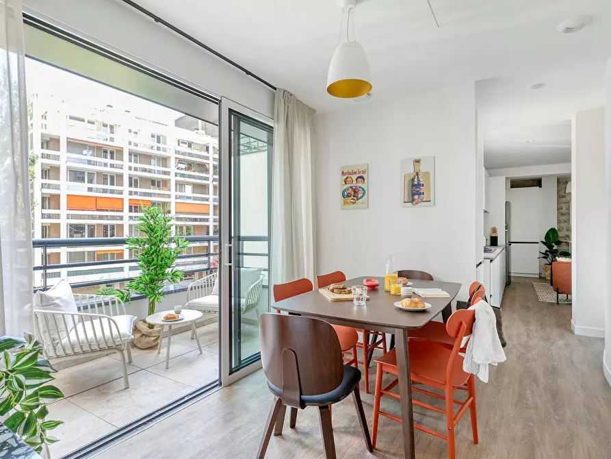 Immagine 9 di Appartamento in affitto  in Rue Tisserand a Paris