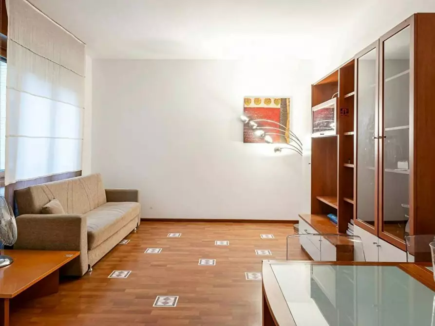 Immagine 4 di Appartamento in affitto  in Via Francesco de Sanctis a Milano