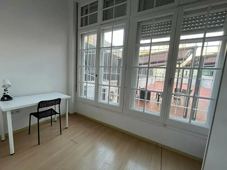 Immagine 5 di Camera in affitto  in Carrer de Casp a Barcelona