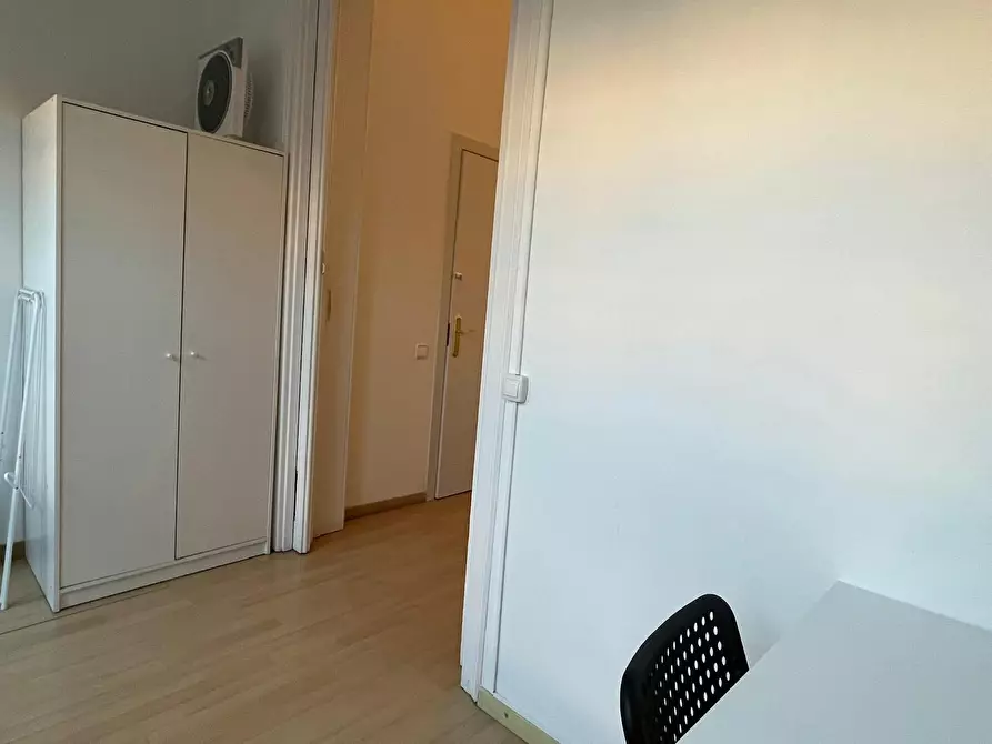Immagine 6 di Camera in affitto  in Carrer de Casp a Barcelona