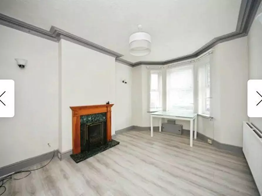 Immagine 1 di Casa indipendente in affitto  in Reginald Street a 