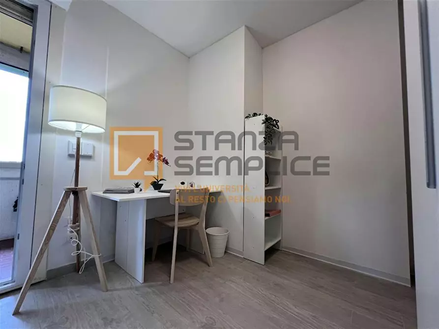 Immagine 9 di Camera in affitto  in Via Genova a Bologna