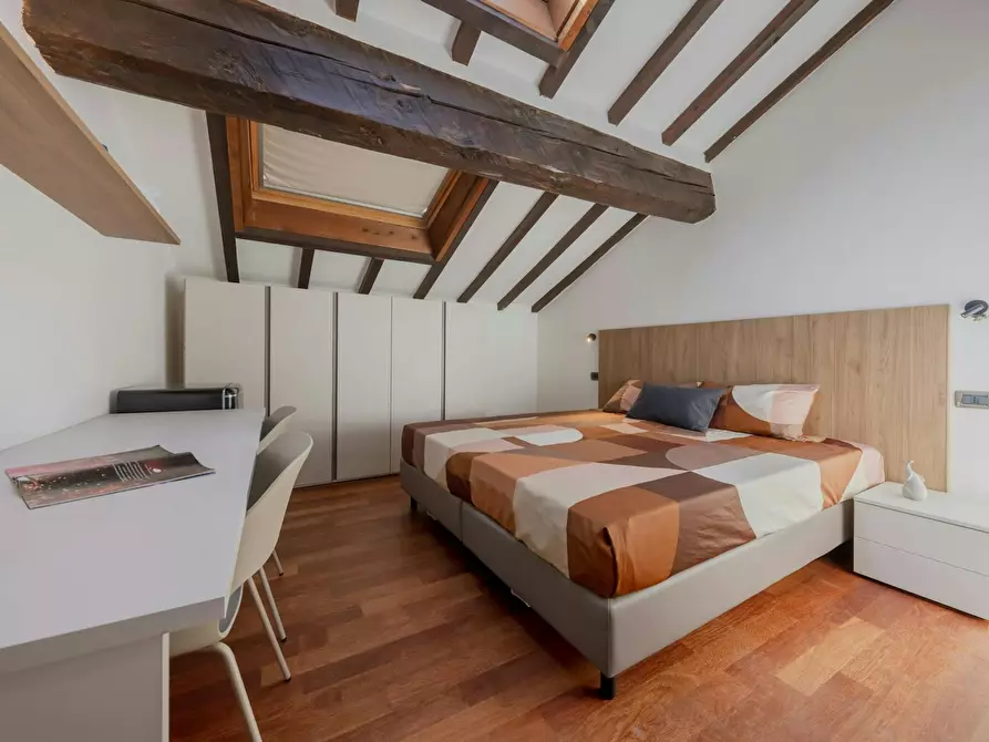 Immagine 1 di Camera in affitto  in Via Correggiari a Ferrara