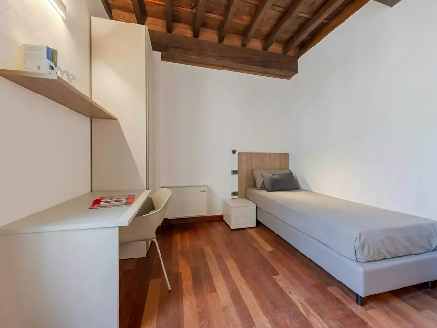 Immagine 2 di Camera in affitto  in Via Correggiari a Ferrara
