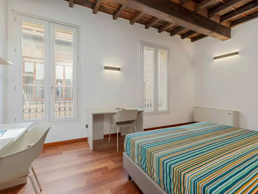 Immagine 6 di Camera in affitto  in Via Correggiari a Ferrara