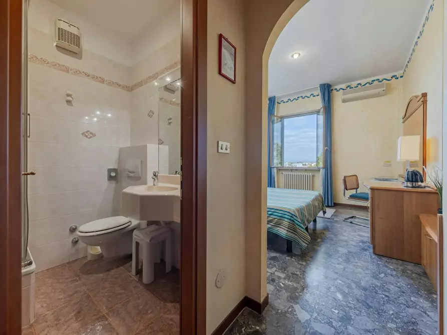 Immagine 6 di Camera in affitto  in Corso Felice Cavallotti a Novara