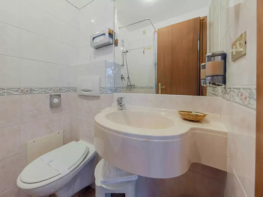 Immagine 7 di Camera in affitto  in Corso Felice Cavallotti a Novara