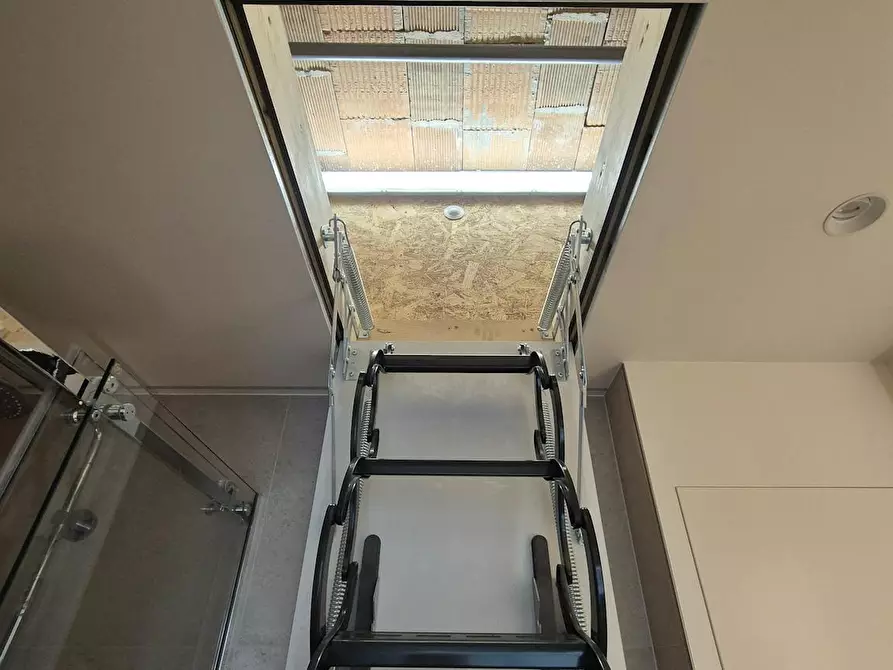 Immagine 8 di Appartamento in affitto  in Rue Darchis a Rocourt