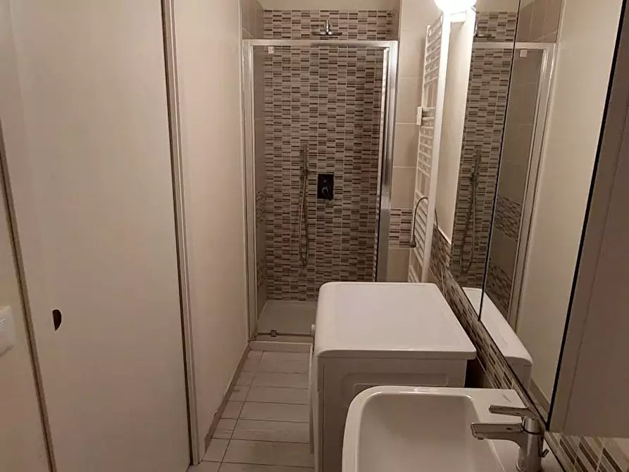 Immagine 7 di Appartamento in affitto  in Via Nizza a Torino