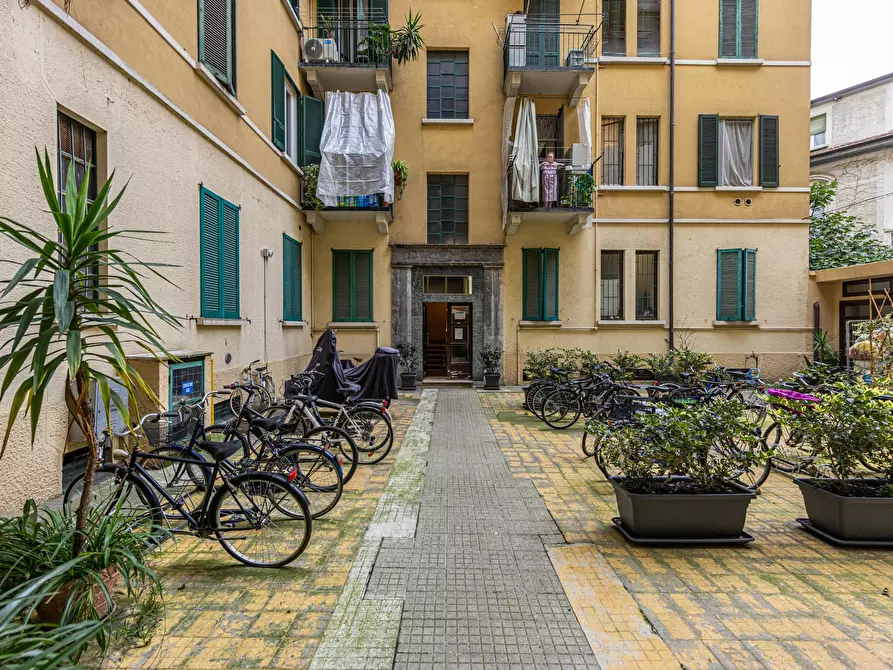 Immagine 2 di Appartamento in affitto  in Via Giulio e Corrado Venini a Milano