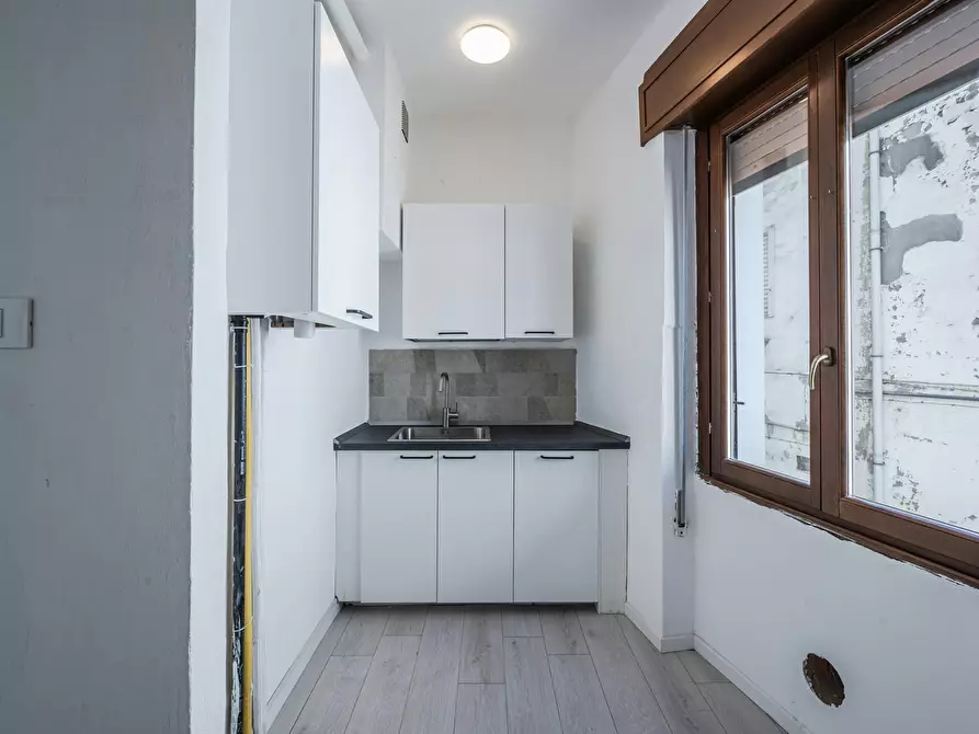 Immagine 10 di Camera in affitto  in Via Giuseppe Soli a Modena