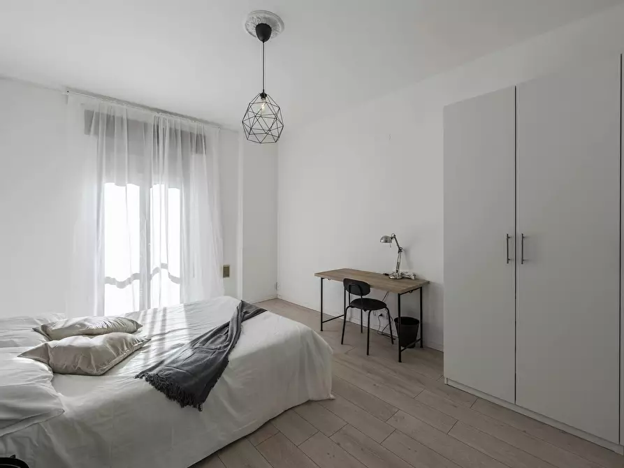 Immagine 1 di Camera in affitto  in Via Giuseppe Soli a Modena