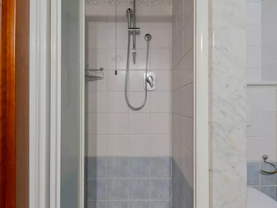 Immagine 8 di Camera in affitto  in Via Correggiari a Ferrara