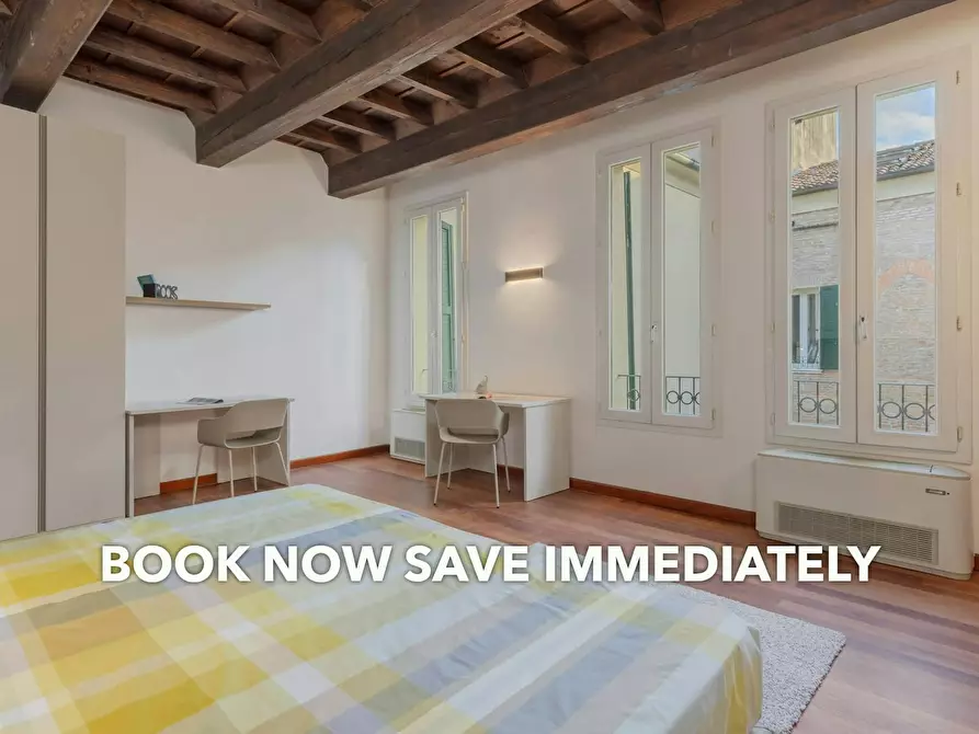 Immagine 1 di Camera in affitto  in Via Correggiari a Ferrara