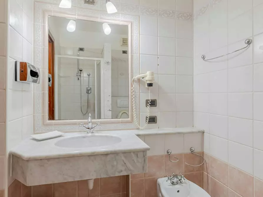 Immagine 6 di Camera in affitto  in Via Correggiari a Ferrara