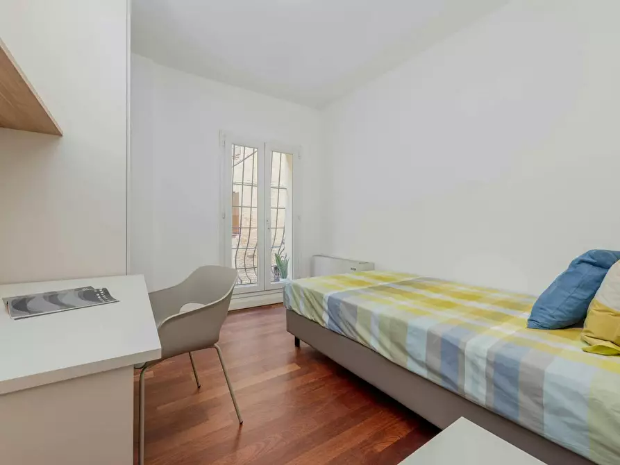 Immagine 2 di Camera in affitto  in Via Correggiari a Ferrara