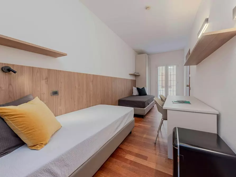 Immagine 2 di Camera in affitto  in Via Correggiari a Ferrara