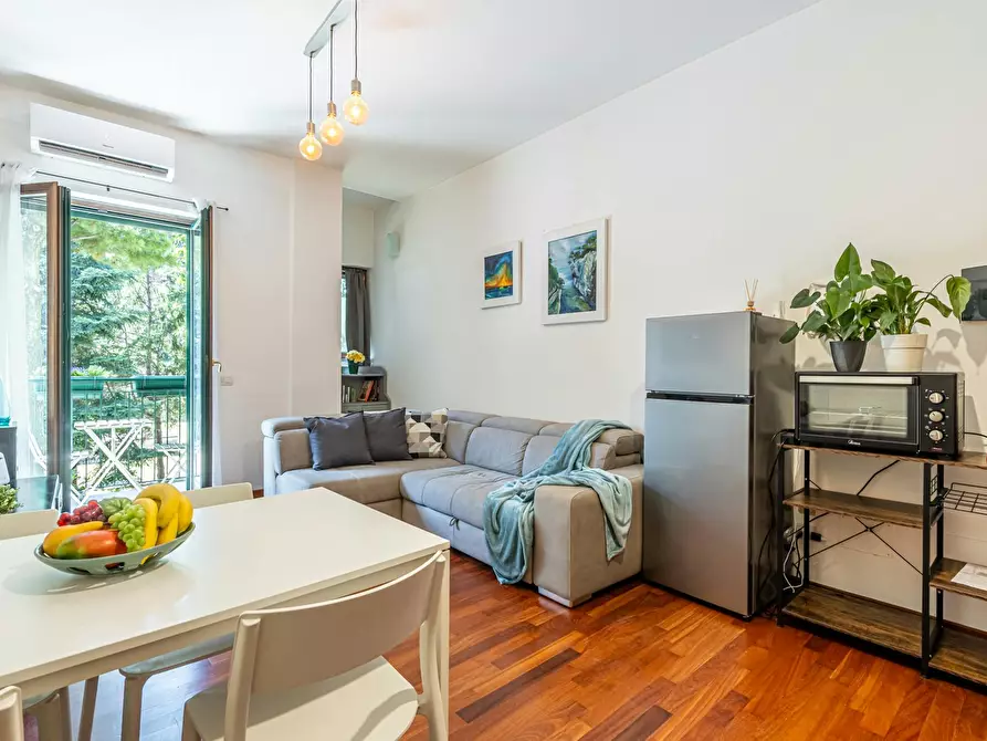 Immagine 4 di Appartamento in affitto  in Via Conte Rosso a Milano