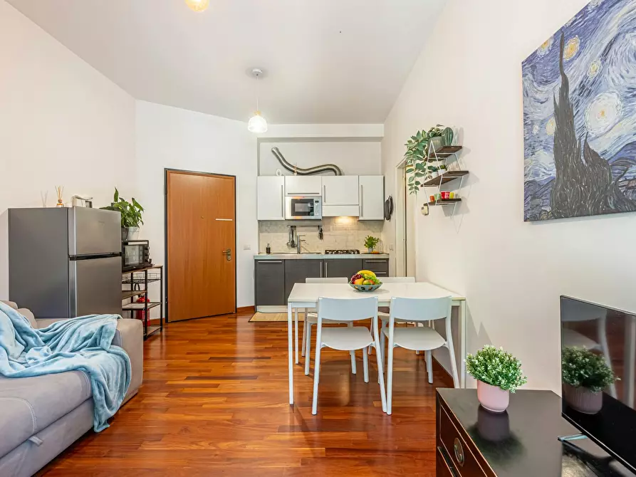 Immagine 5 di Appartamento in affitto  in Via Conte Rosso a Milano