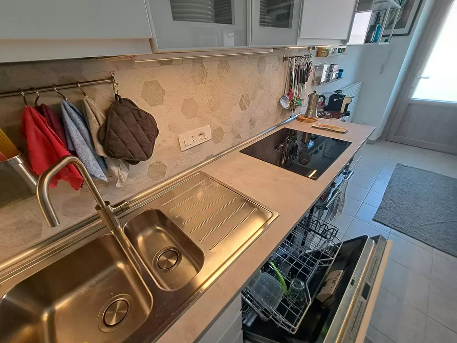 Immagine 6 di Camera in affitto  in Via Barbania a Torino