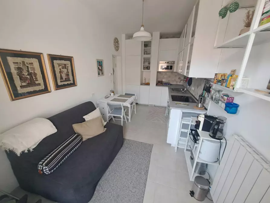 Immagine 3 di Camera in affitto  in Via Barbania a Torino