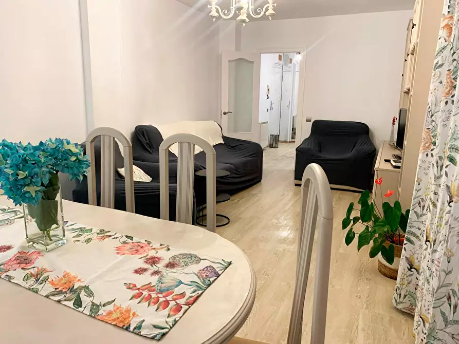 Immagine 1 di Camera in affitto  in Calle Blas Cabrera a Santander