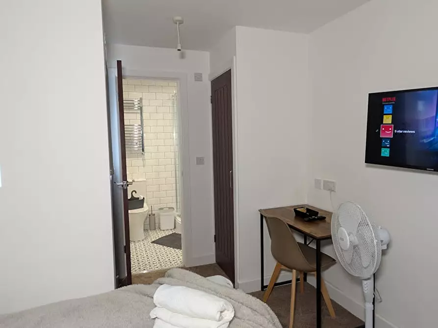 Immagine 9 di Casa indipendente in affitto  in Stanley Street a 