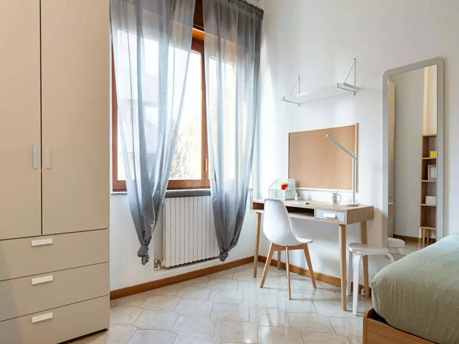 Immagine 5 di Camera in affitto  in Via Ulisse Salis a Milano