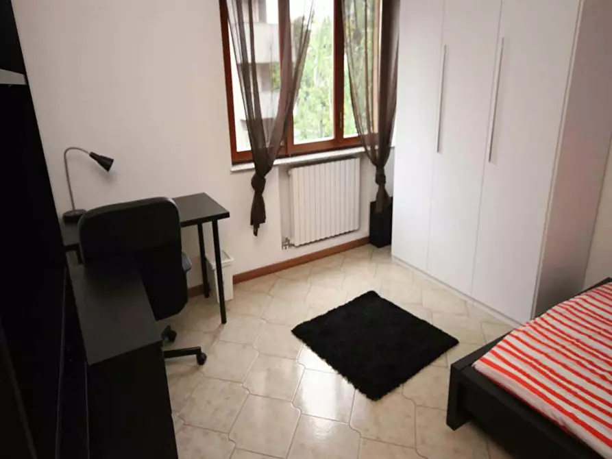 Immagine 7 di Camera in affitto  in Via Ulisse Salis a Milano
