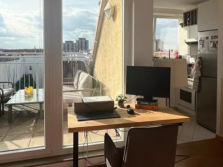Immagine 5 di Appartamento in affitto  in Bernhard-Lichtenberg-Straße a Berlin
