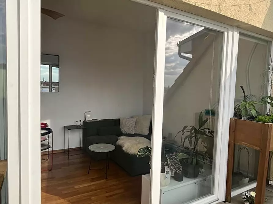 Immagine 6 di Appartamento in affitto  in Bernhard-Lichtenberg-Straße a Berlin