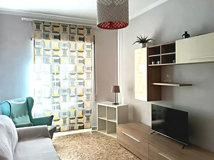 Immagine 1 di Casa indipendente in affitto  in Via Calpurnio Pisone a Roma