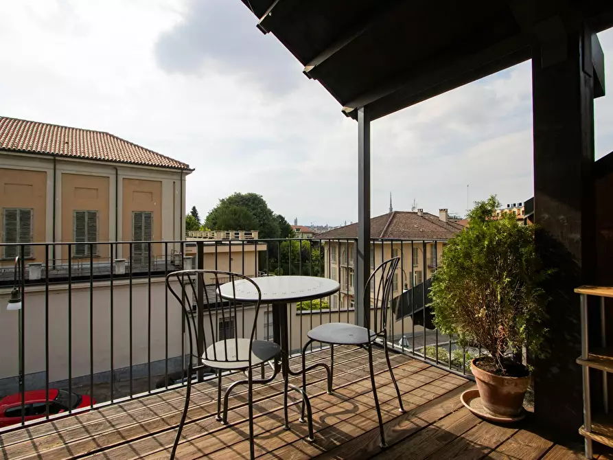 Immagine 6 di Appartamento in affitto  in Via Giuseppe Biamonti a Torino