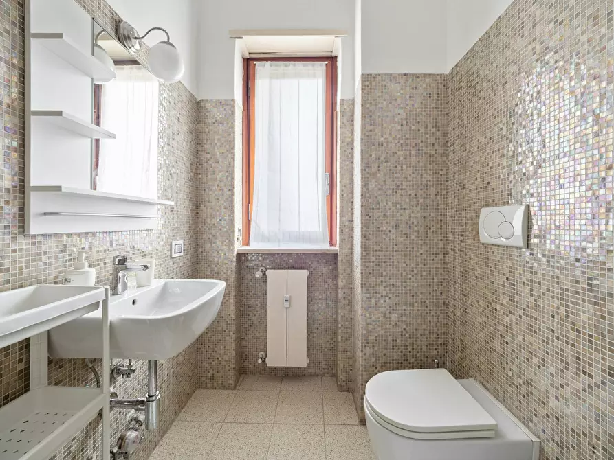 Immagine 10 di Camera in affitto  in Via Orti a Milano